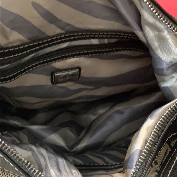 Guess (8) - Picture 5 of 5